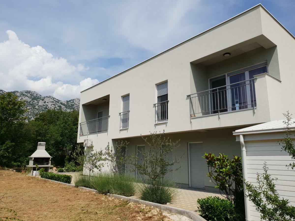 Apartmani Jozic 셀리네 외부 사진