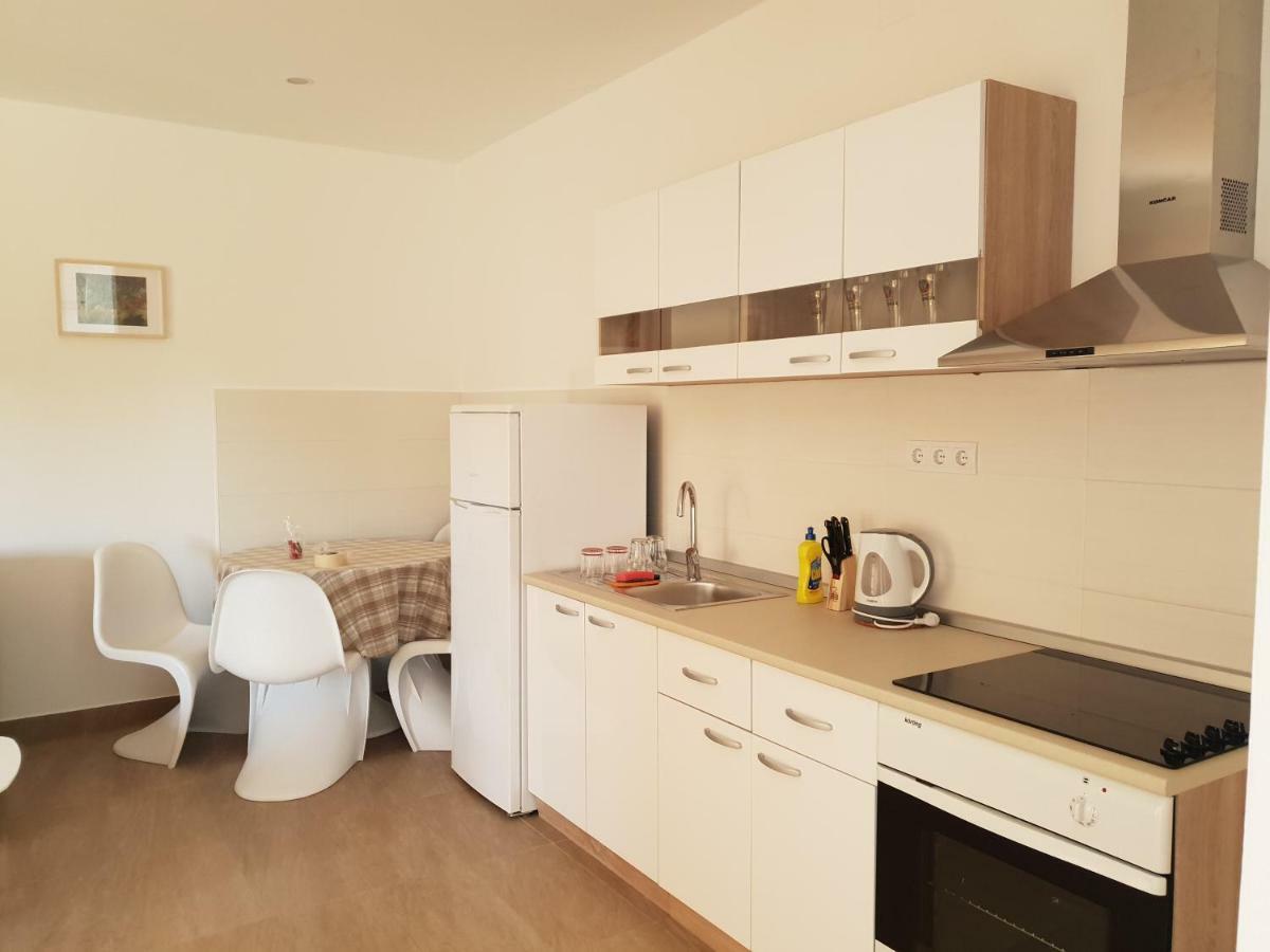 Apartmani Jozic 셀리네 외부 사진