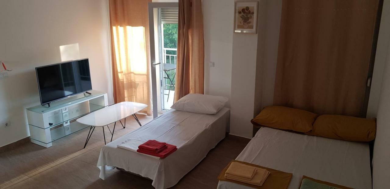 Apartmani Jozic 셀리네 외부 사진